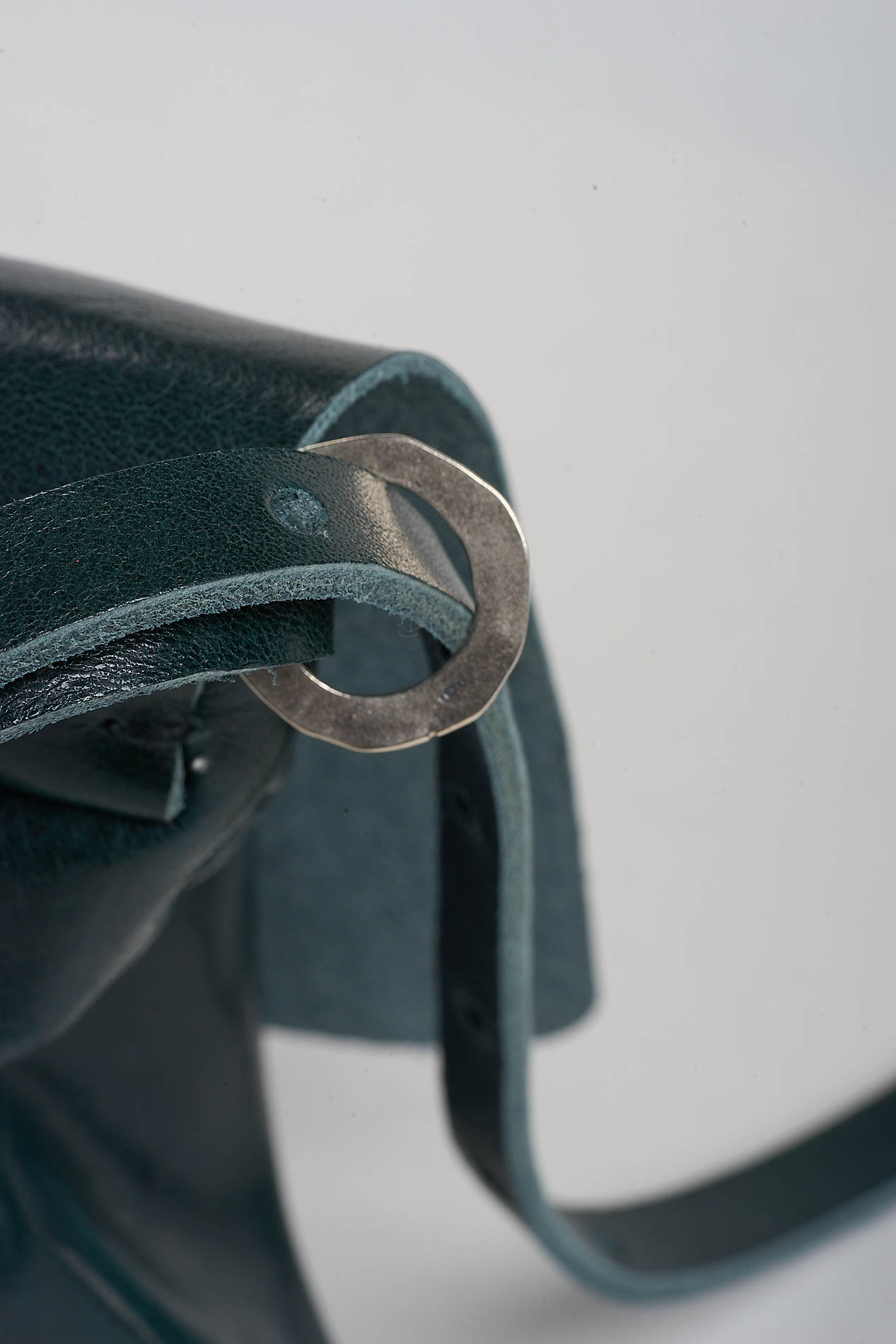 daniele basta leather and silver bags - DETAIL 2